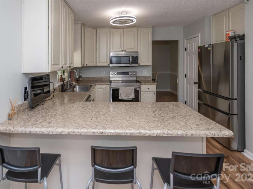 2085 Chapel Creek Road, Concord, NC 28025.  MLS# CAR4276442, YatesRealty ID 24677. 