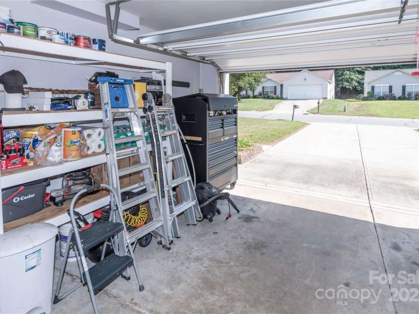 2085 Chapel Creek Road, Concord, NC 28025.  MLS# CAR4276442, YatesRealty ID 24677. 