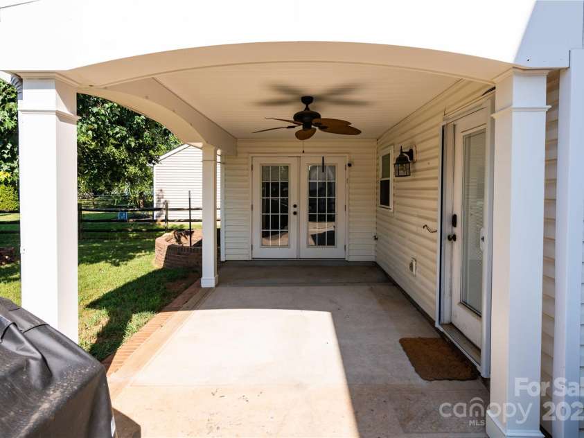 2085 Chapel Creek Road, Concord, NC 28025.  MLS# CAR4276442, YatesRealty ID 24677. 