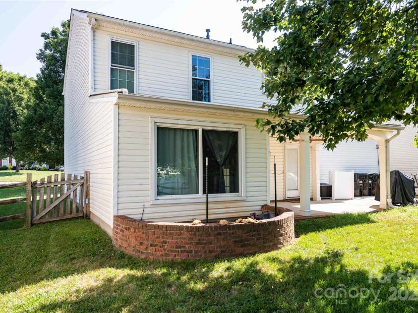 2085 Chapel Creek Road, Concord, NC 28025.  MLS# CAR4276442, YatesRealty ID 24677. 