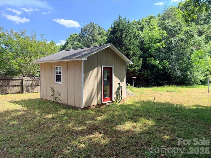 2675 Long Ferry Road, Salisbury, NC 28146.  MLS# CAR4385378, YatesRealty ID 24677. 