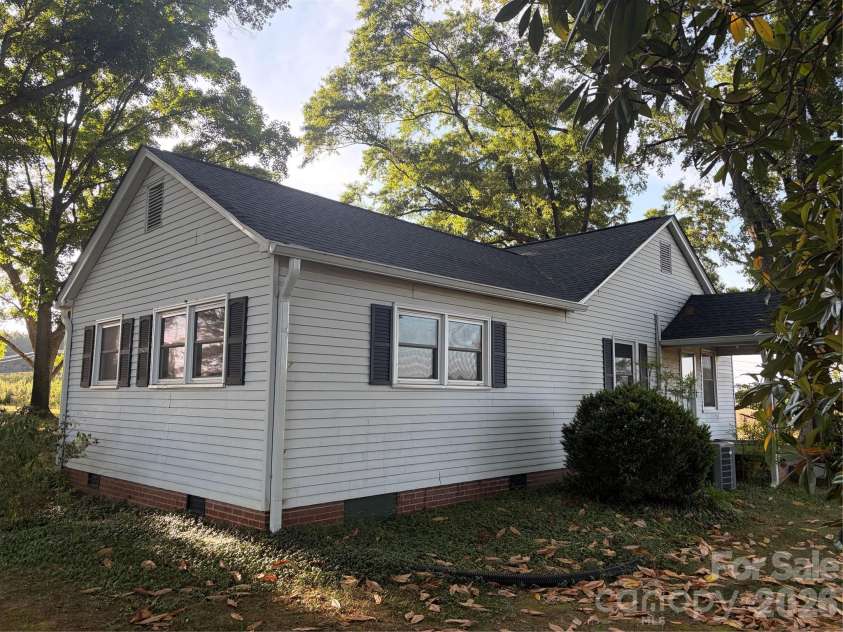 447 Elam Road, Lawndale, NC 28090.  MLS# CAR4385293, YatesRealty ID 24678. 