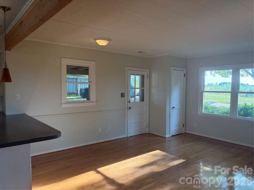 447 Elam Road, Lawndale, NC 28090.  MLS# CAR4385293, YatesRealty ID 24678. Dining area