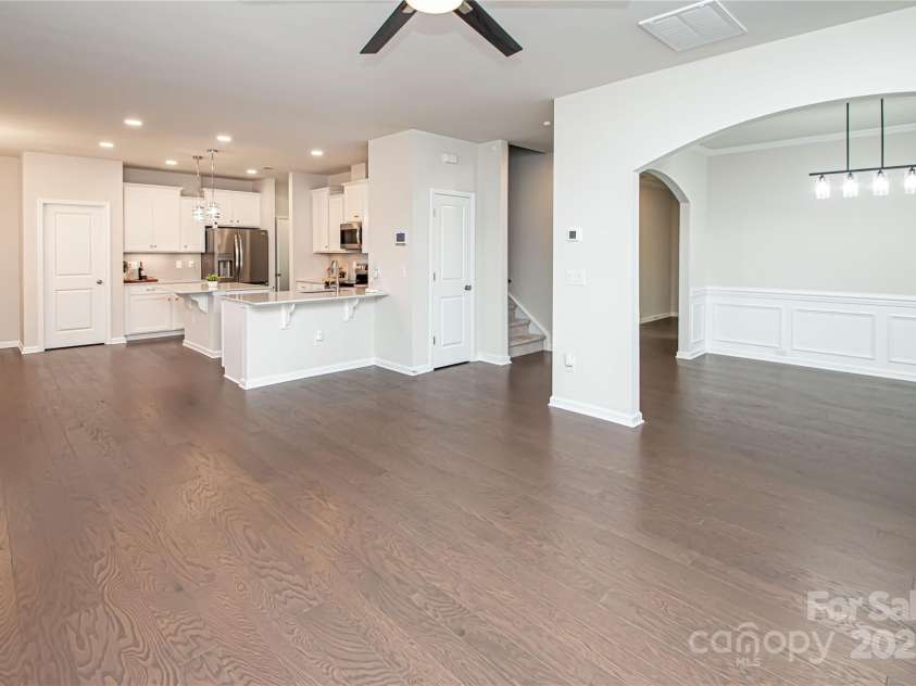 17718 Terryglass Lane, Charlotte, NC 28278.  MLS# CAR4274833, YatesRealty ID 24679. Spacious open floor plan with LVP flooring throughout main level.