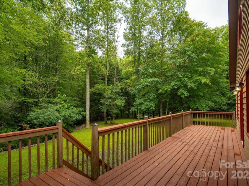 3443 Valley Drive, Lenoir, NC 28645.  MLS# CAR4283336, YatesRealty ID 2468. 