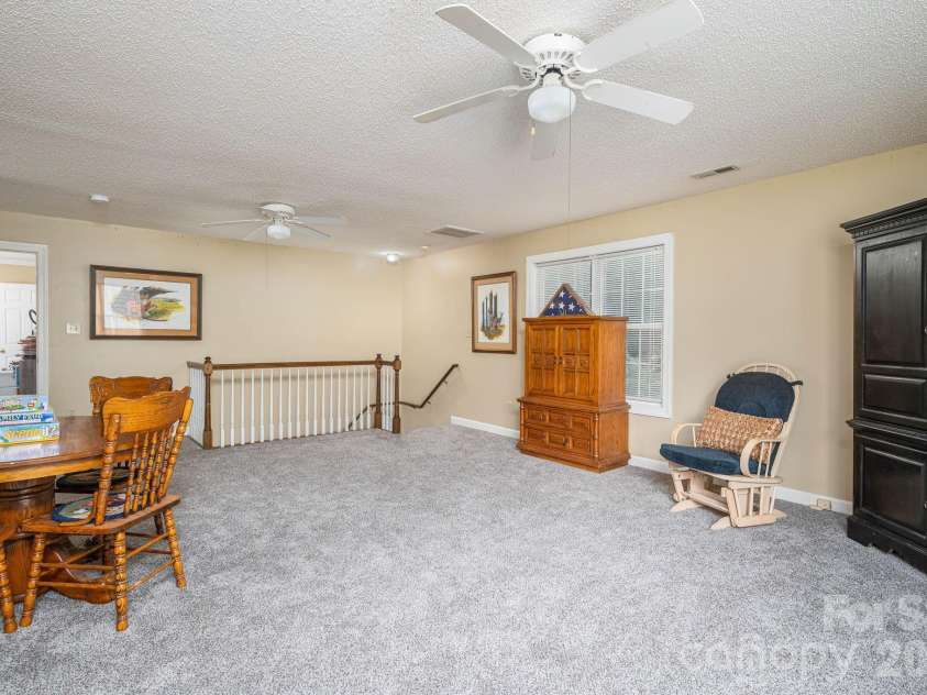 1228 Plantation Trail, Gastonia, NC 28056.  MLS# CAR4385430, YatesRealty ID 24681. 