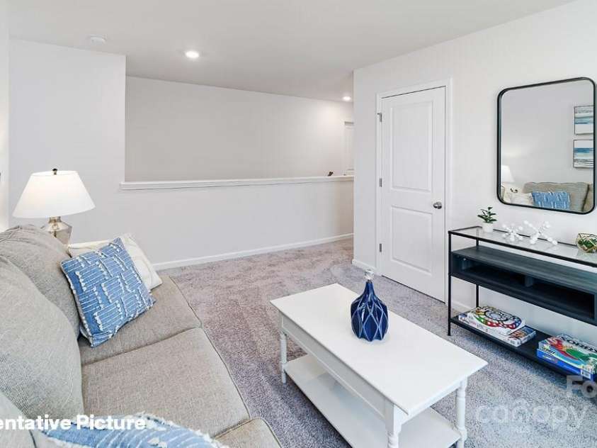 137 Mary Locke Way, Statesville, NC 28677.  MLS# CAR4279090, YatesRealty ID 24682. 