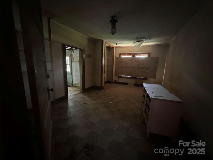 301 Weant Street, Salisbury, NC 28144.  MLS# CAR4279321, YatesRealty ID 24683. 