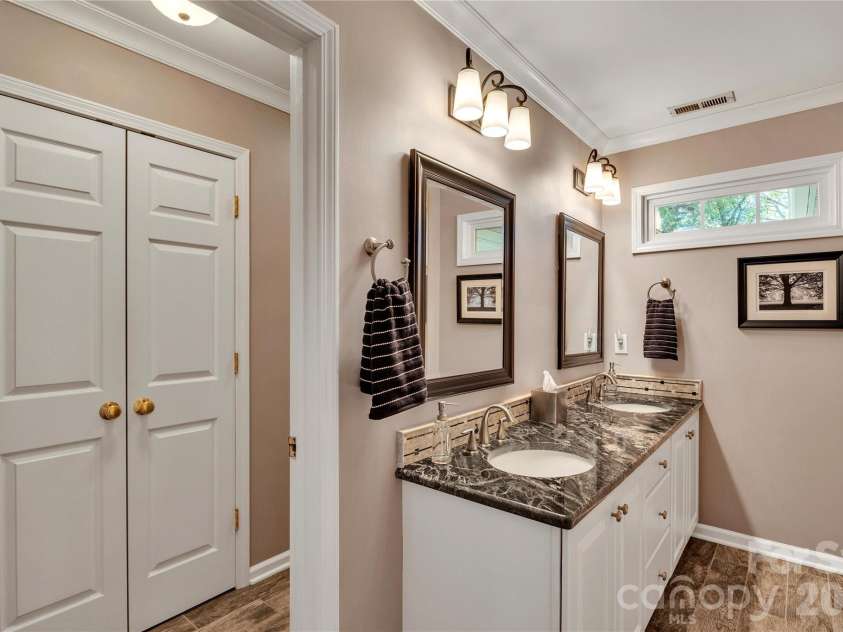 5709 Woodridge Court, Concord, NC 28027.  MLS# CAR4379806, YatesRealty ID 24685. 