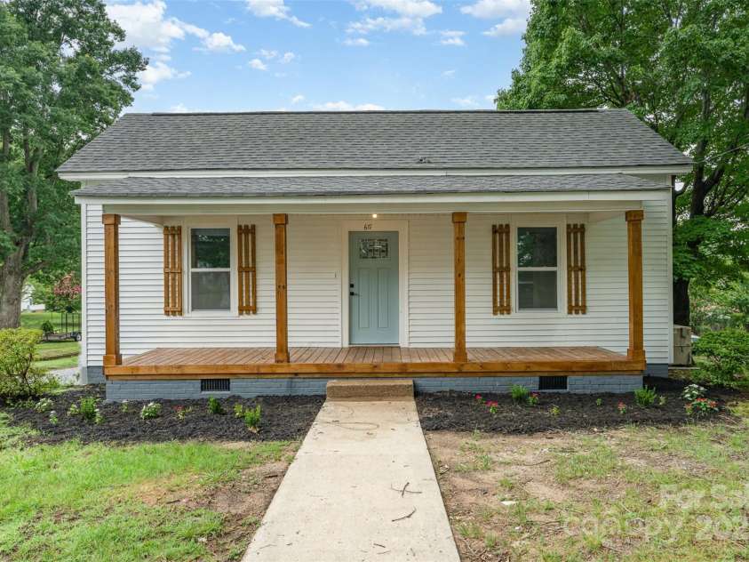 617 Juniper Avenue, Kannapolis, NC 28081.  MLS# CAR4278618, YatesRealty ID 24685. 