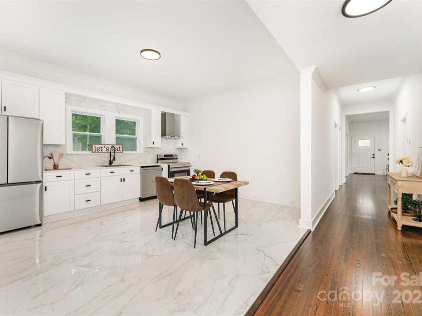 617 Juniper Avenue, Kannapolis, NC 28081.  MLS# CAR4278618, YatesRealty ID 24685. 