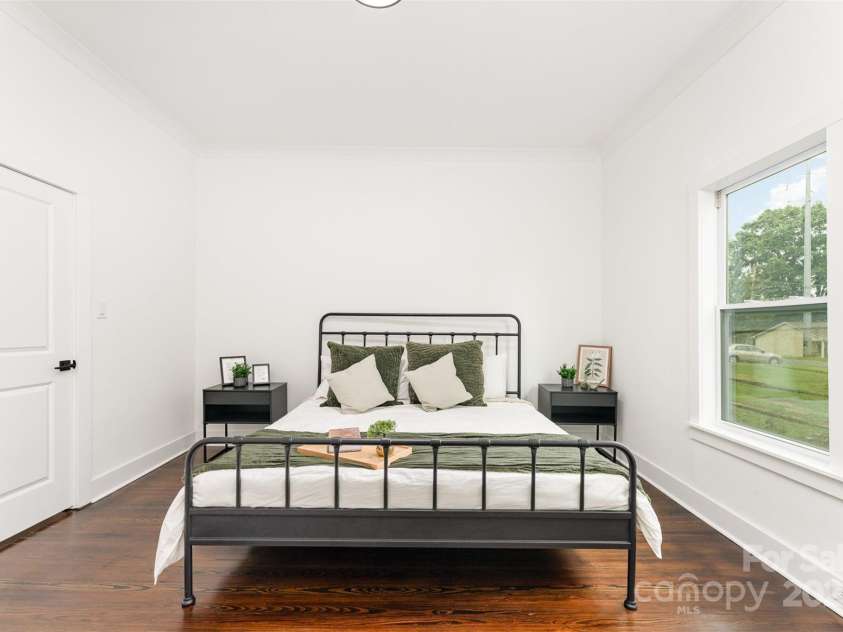 617 Juniper Avenue, Kannapolis, NC 28081.  MLS# CAR4278618, YatesRealty ID 24685. 