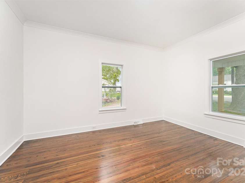 617 Juniper Avenue, Kannapolis, NC 28081.  MLS# CAR4278618, YatesRealty ID 24685. 