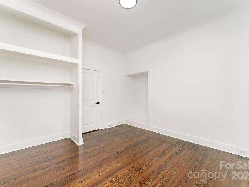 617 Juniper Avenue, Kannapolis, NC 28081.  MLS# CAR4278618, YatesRealty ID 24685. 