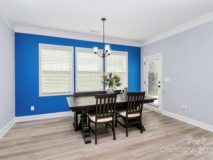 9014 Cantrell Way, Huntersville, NC 28078.  MLS# CAR4279357, YatesRealty ID 24686. 