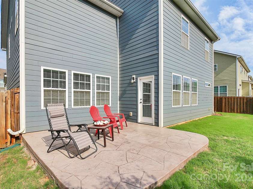 9014 Cantrell Way, Huntersville, NC 28078.  MLS# CAR4279357, YatesRealty ID 24686. 