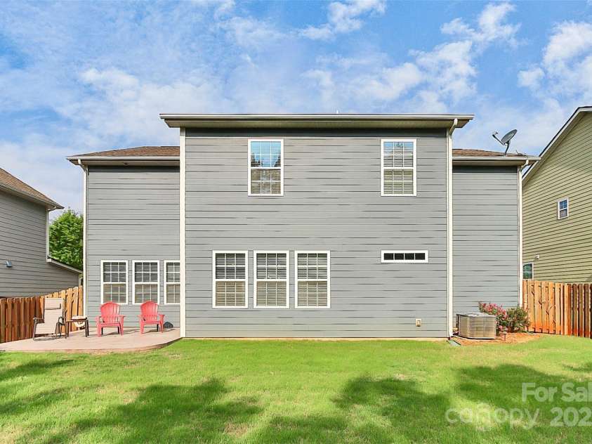 9014 Cantrell Way, Huntersville, NC 28078.  MLS# CAR4279357, YatesRealty ID 24686. 