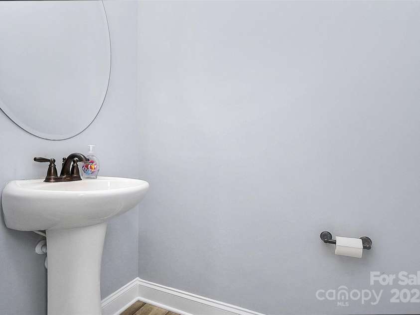 9014 Cantrell Way, Huntersville, NC 28078.  MLS# CAR4279357, YatesRealty ID 24686. 