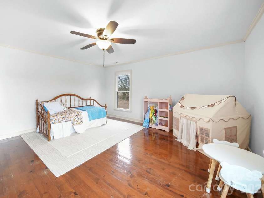 1004 Four Mile Loop, Cheraw, SC 29520.  MLS# CAR4332573, YatesRealty ID 2469. Upstairs Bedroom