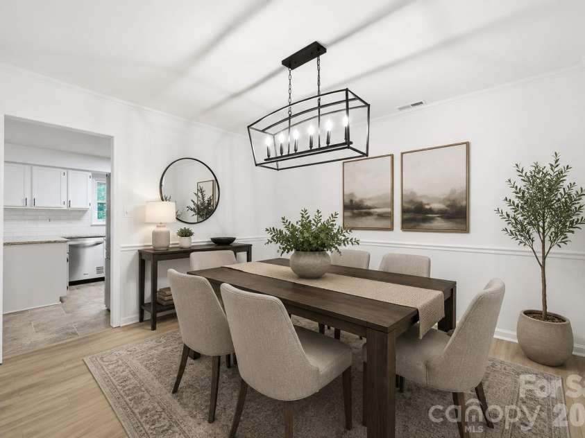 405 Leighton Court, Matthews, NC 28105.  MLS# CAR4376278, YatesRealty ID 24690. Dining Room Virtually Staged