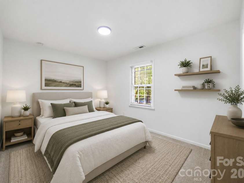 405 Leighton Court, Matthews, NC 28105.  MLS# CAR4376278, YatesRealty ID 24690. Secondary BR Virtually Staged