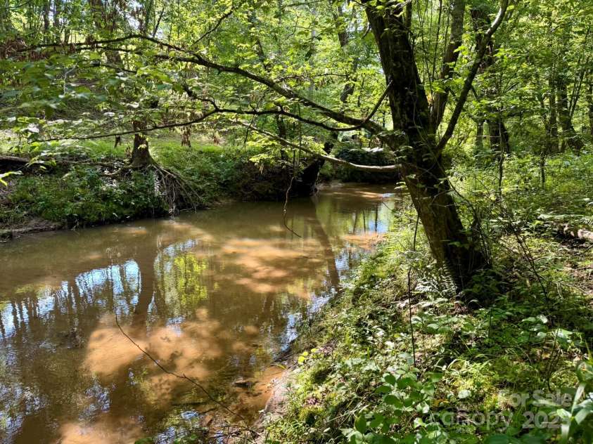 2852 Old Highway 60 Road, Wilkesboro, NC 28697.  MLS# CAR4279426, YatesRealty ID 24693. 