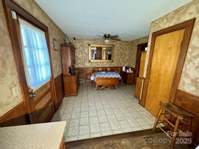 2852 Old Highway 60 Road, Wilkesboro, NC 28697.  MLS# CAR4279426, YatesRealty ID 24693. 