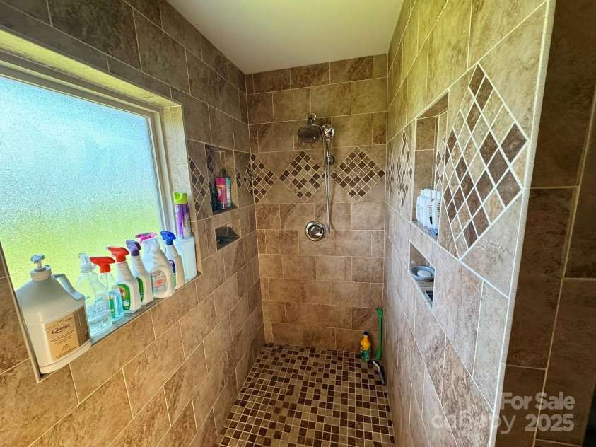 2852 Old Highway 60 Road, Wilkesboro, NC 28697.  MLS# CAR4279426, YatesRealty ID 24693. 