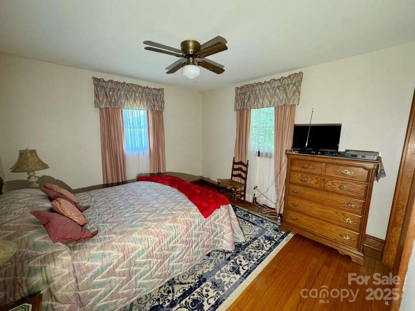 2852 Old Highway 60 Road, Wilkesboro, NC 28697.  MLS# CAR4279426, YatesRealty ID 24693. 