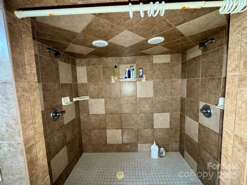 2852 Old Highway 60 Road, Wilkesboro, NC 28697.  MLS# CAR4279426, YatesRealty ID 24693. 