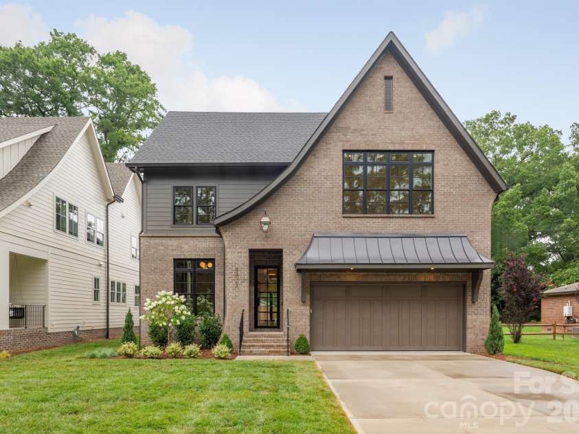 4413 Castleton Road, Charlotte, NC 28211.  MLS# CAR4373800, YatesRealty ID 24693. 