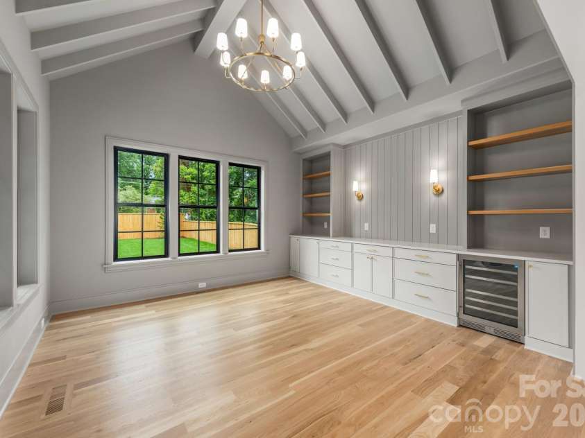 4413 Castleton Road, Charlotte, NC 28211.  MLS# CAR4373800, YatesRealty ID 24693. 