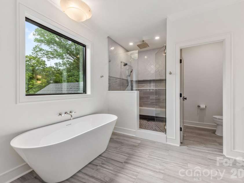 4413 Castleton Road, Charlotte, NC 28211.  MLS# CAR4373800, YatesRealty ID 24693. 