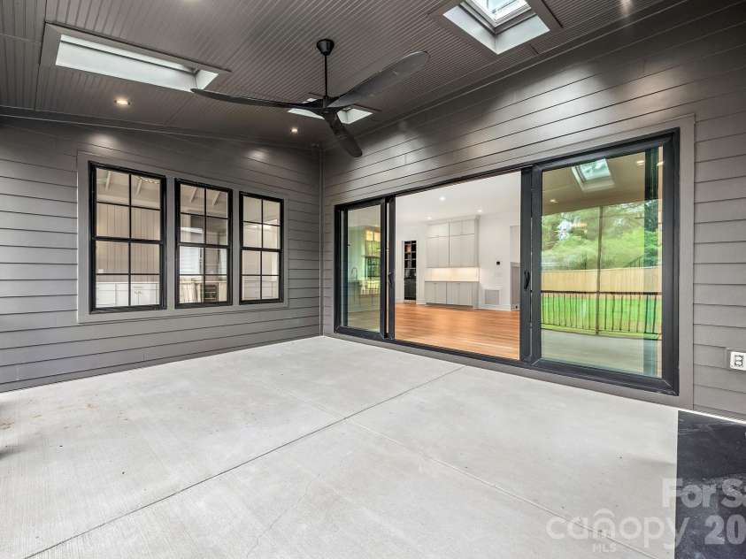 4413 Castleton Road, Charlotte, NC 28211.  MLS# CAR4373800, YatesRealty ID 24693. 