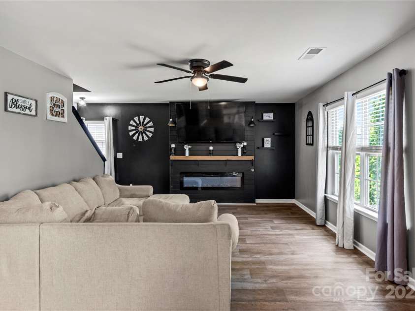 6814 Capstone Court, Rural Hall, NC 27045.  MLS# CAR4278713, YatesRealty ID 24694. 