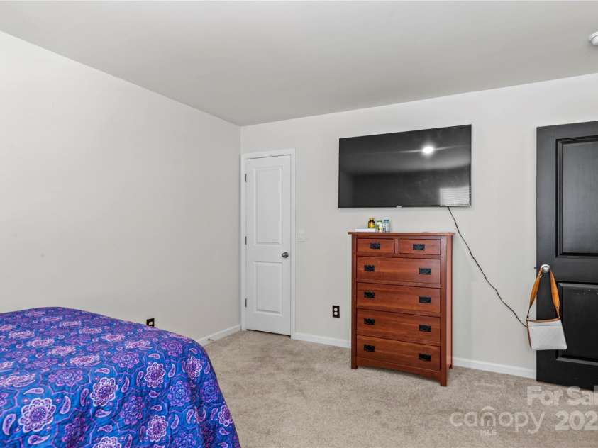 6814 Capstone Court, Rural Hall, NC 27045.  MLS# CAR4278713, YatesRealty ID 24694. 