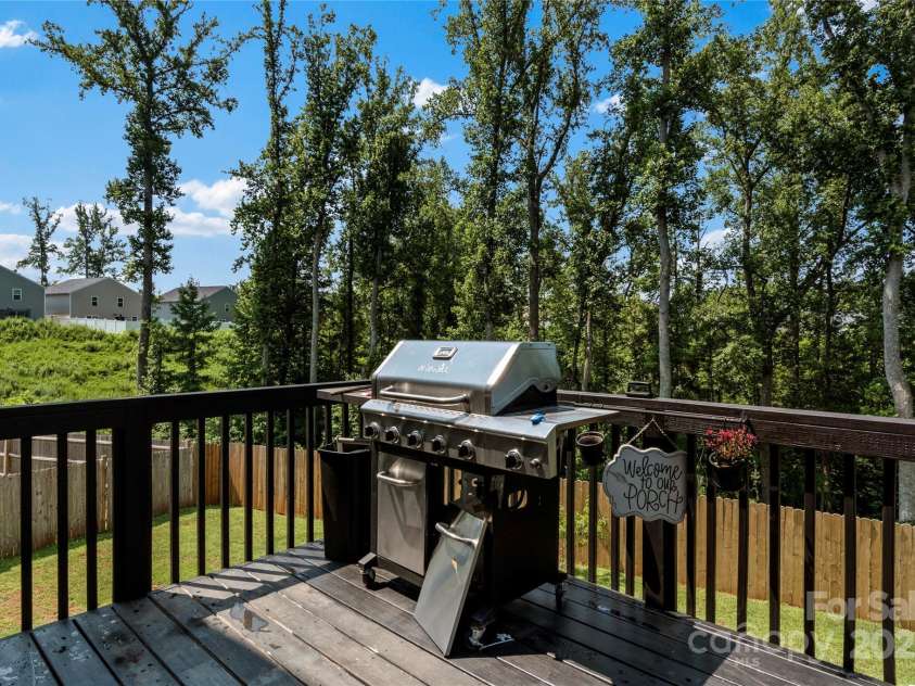 6814 Capstone Court, Rural Hall, NC 27045.  MLS# CAR4278713, YatesRealty ID 24694. 