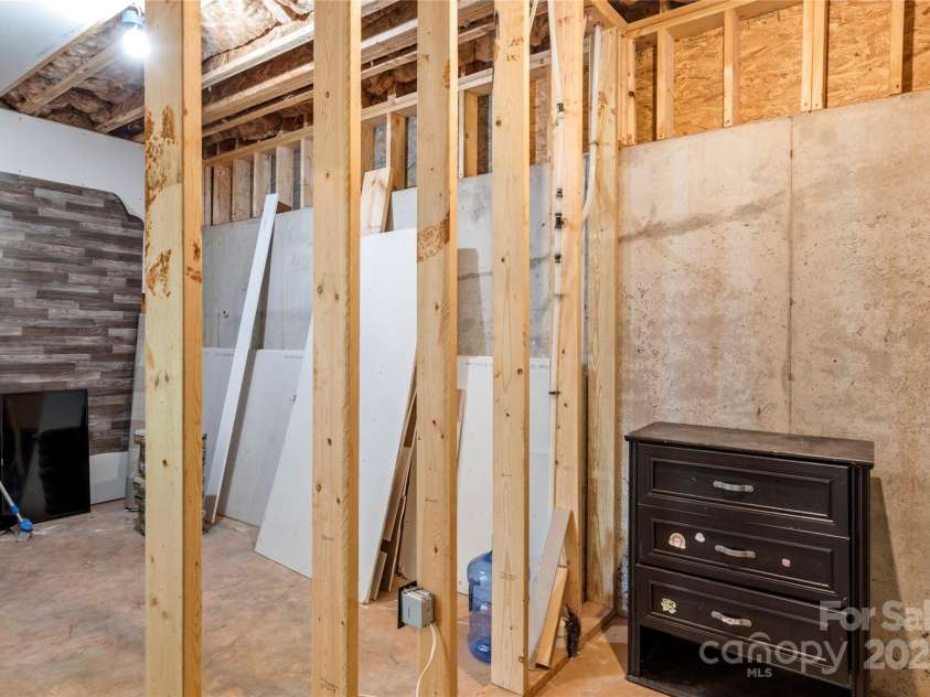 6814 Capstone Court, Rural Hall, NC 27045.  MLS# CAR4278713, YatesRealty ID 24694. 