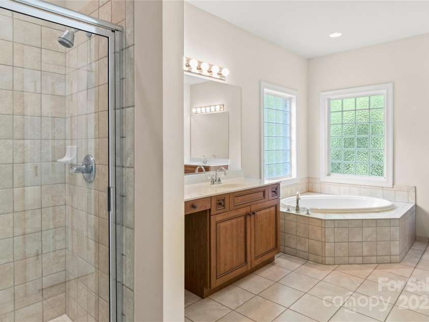 15 Bluff Ridge Court, Greensboro, NC 27455.  MLS# CAR4279471, YatesRealty ID 24696. 