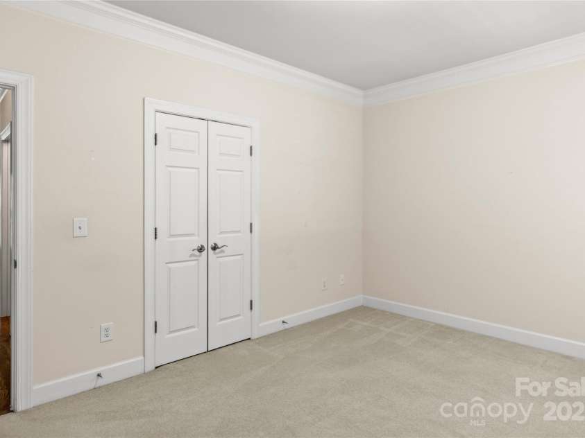 15 Bluff Ridge Court, Greensboro, NC 27455.  MLS# CAR4279471, YatesRealty ID 24696. 