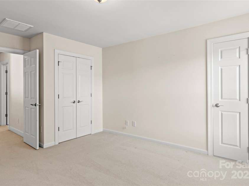 15 Bluff Ridge Court, Greensboro, NC 27455.  MLS# CAR4279471, YatesRealty ID 24696. 