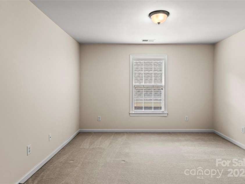 15 Bluff Ridge Court, Greensboro, NC 27455.  MLS# CAR4279471, YatesRealty ID 24696. 