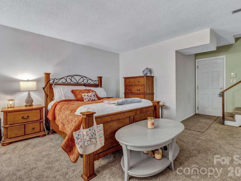 603 Rose Hill Road, Asheville, NC 28803.  MLS# CAR4351754, YatesRealty ID 24697. 