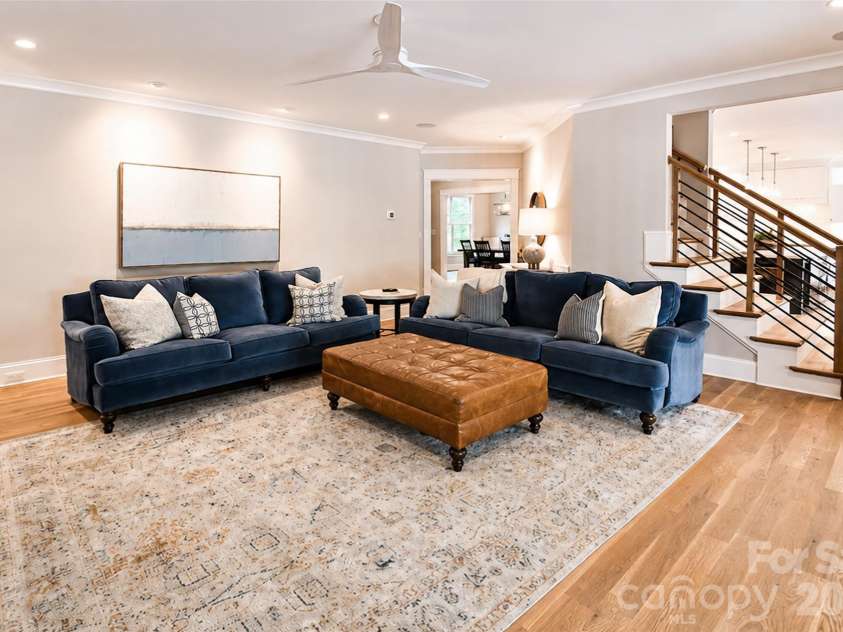 18616 Maplecroft Lake Lane, Davidson, NC 28036.  MLS# CAR4381769, YatesRealty ID 24698. 