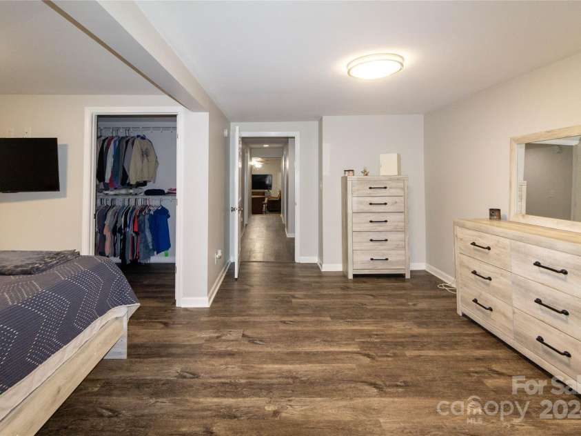 907 Bethlehem Road, Kings Mountain, NC 28086.  MLS# CAR4195798, YatesRealty ID 247. 