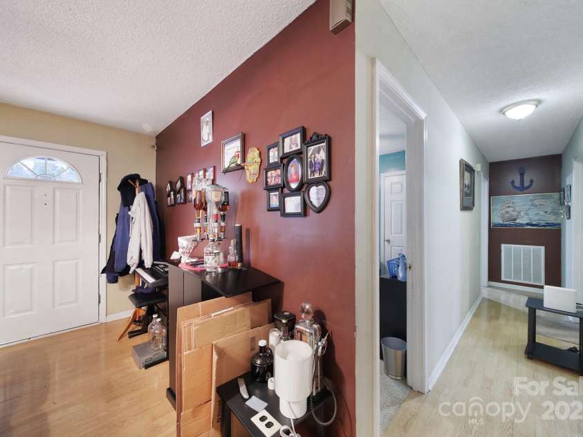 609 Ben Rich Street, Dallas, NC 28034.  MLS# CAR4233720, YatesRealty ID 2470. 