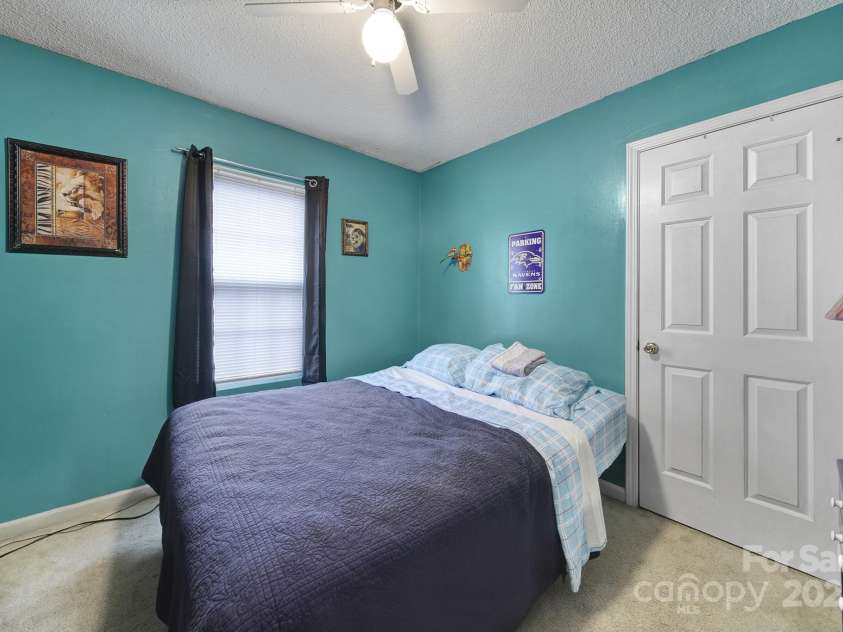 609 Ben Rich Street, Dallas, NC 28034.  MLS# CAR4233720, YatesRealty ID 2470. 