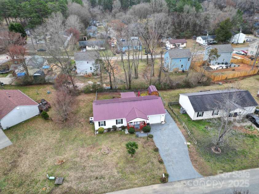 609 Ben Rich Street, Dallas, NC 28034.  MLS# CAR4233720, YatesRealty ID 2470. 