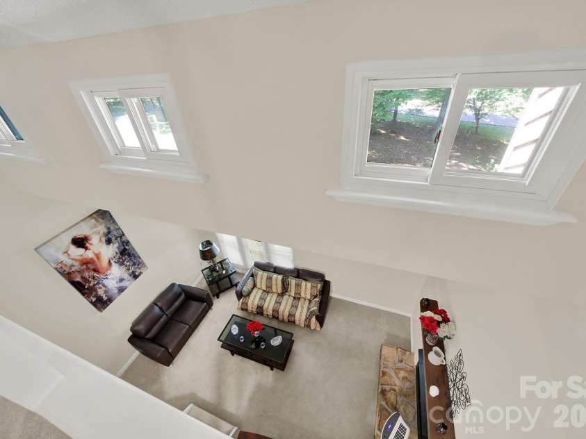 11510 Gelding Drive, Charlotte, NC 28215.  MLS# CAR4378310, YatesRealty ID 24702. 