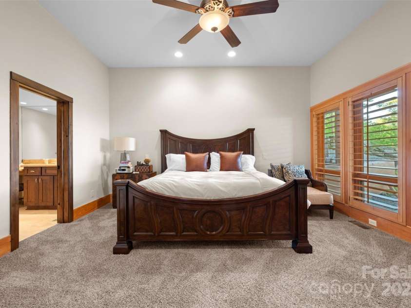 2910 Eagles Nest Trail, Banner Elk, NC 28604.  MLS# CAR4277103, YatesRealty ID 24702. 